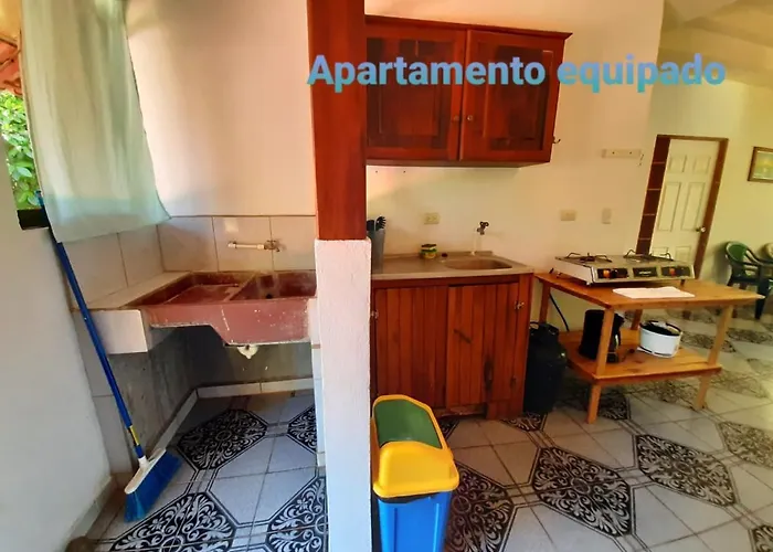 Hotel cápsula Cabinas Hoja Del Bosque