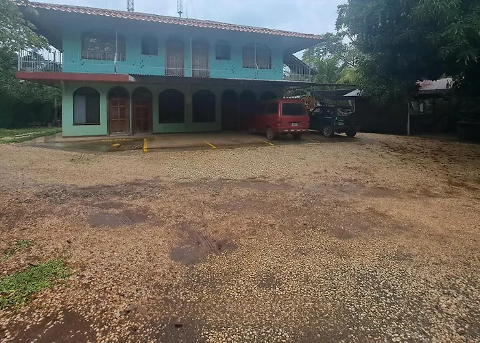 Cabinas Hoja Del Bosque Santa Cruz (Guanacaste)